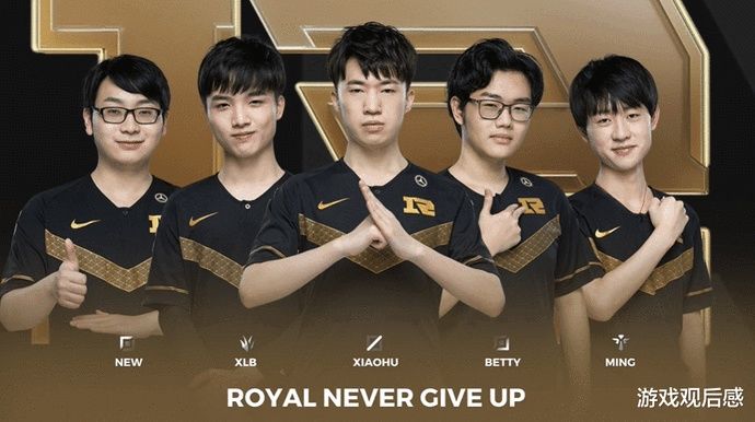 还牢牢掌控 还牢牢掌控