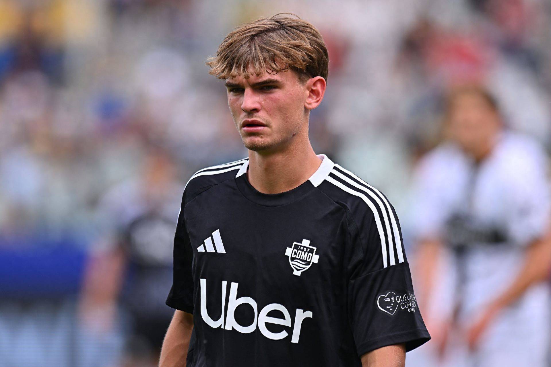 他虽然全勤 他虽然全勤